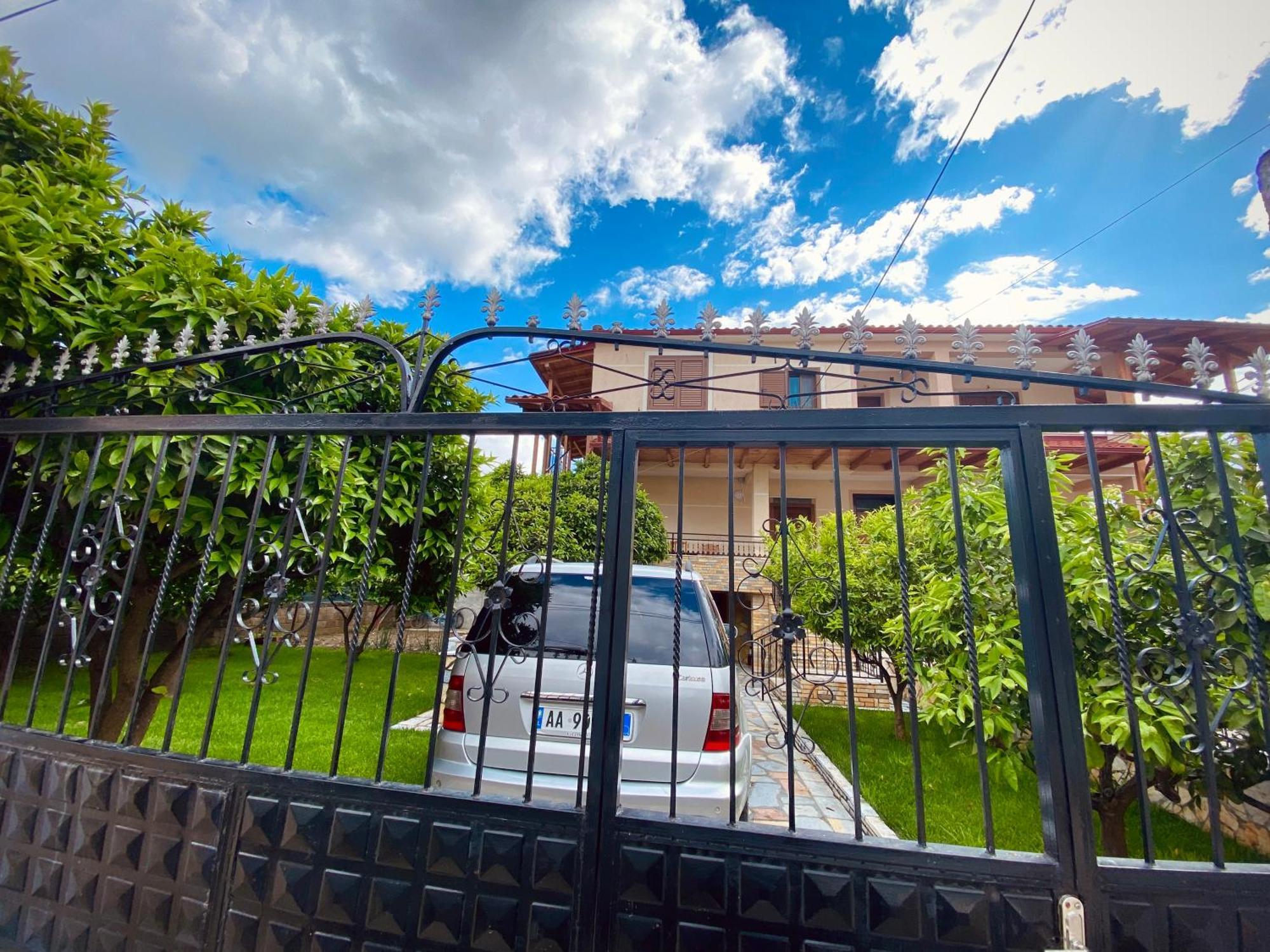 Villa Berat Extérieur photo