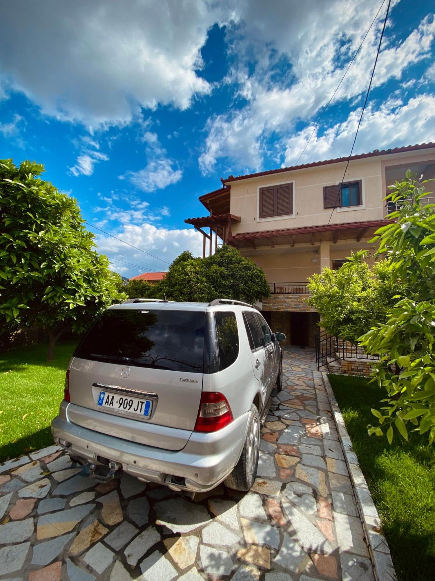 Villa Berat Extérieur photo